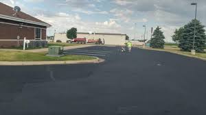 Best Asphalt Driveway Installation in Meadowood, PA